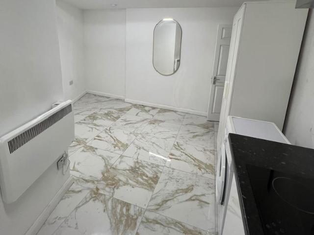 Apartment for rent in Aveley, Essex