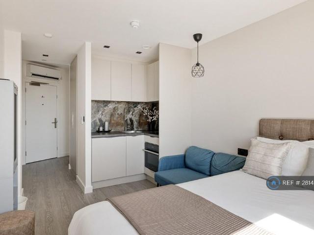 House for rent in Greater London