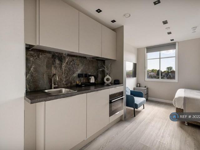 Apartment for rent in Greater London