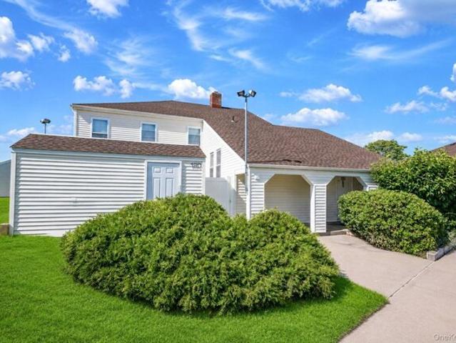 Property for sale in Huntington, New York