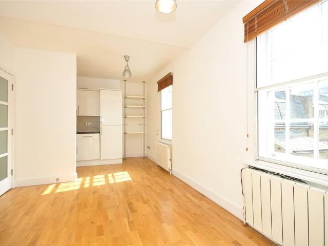 Apartment for rent in Soho, Greater London