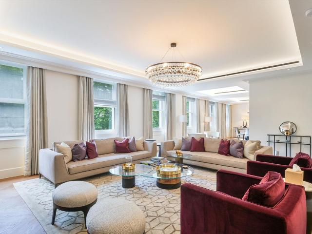 Apartment for rent in Belgravia, Greater London