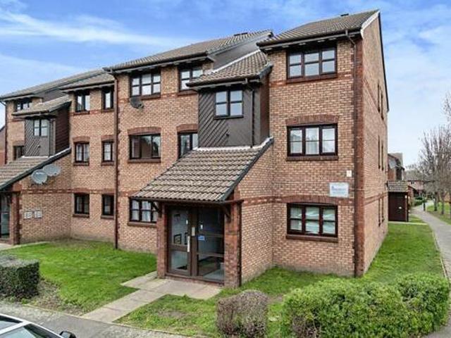 House for sale in Surrey, England