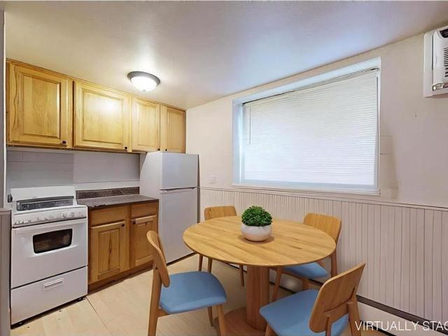 Apartment for rent in Lowry Hill, Minneapolis