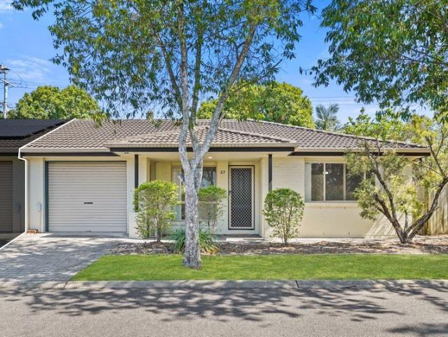 Townhouse for sale in Toombul, Queensland