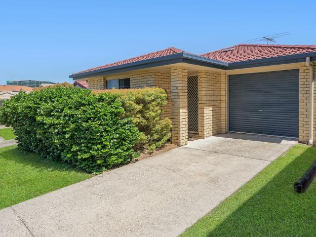 Townhouse for sale in Toombul, Queensland