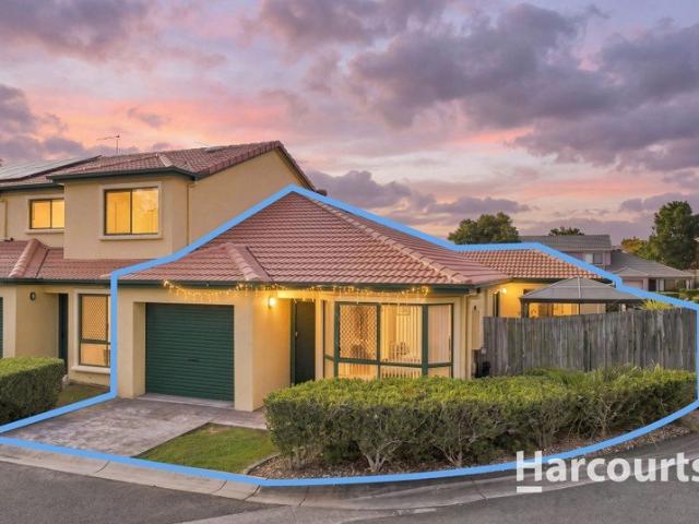 Townhouse for sale in Toombul, Queensland