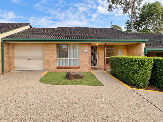 Apartment for rent in Redbank Plains, Greater Brisbane