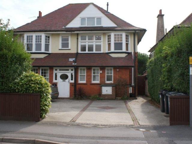 Apartment for rent in Charminster, Bournemouth