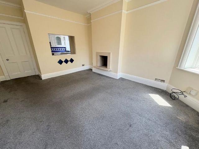 Apartment for rent in Charminster, East Dorset
