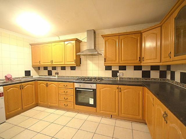 House for rent in Loxford, Greater London