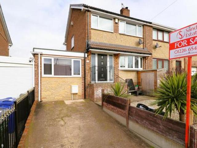 House for sale in Cudworth, South Yorkshire