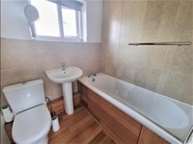 House for rent in London Borough of Hounslow, Greater London