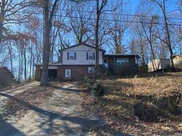 House for sale in Anniston