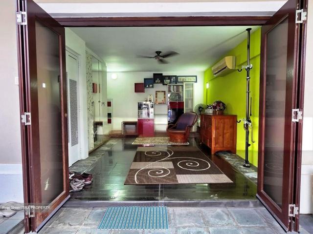 Condominium for sale in 19 North East, Hougang