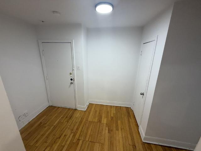 Apartment for rent in Côte-des-Neiges–Notre-Dame-de-Grâce, Montréal