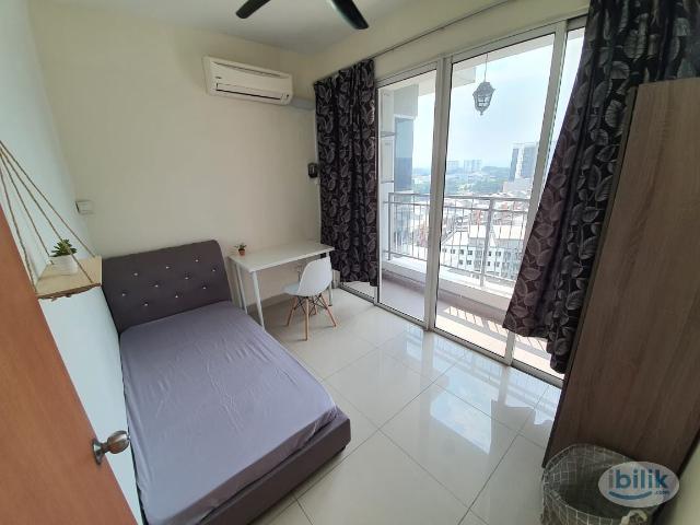 Room for rent in PJU 1A, Petaling Jaya