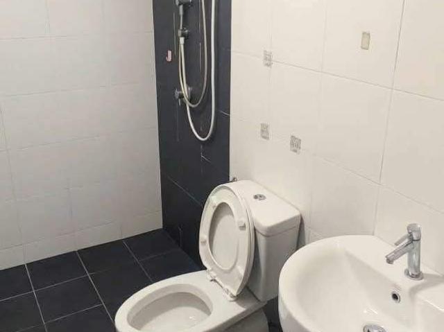 Room for rent in Petaling, Damansara Damai
