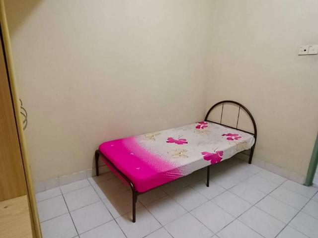 Room for rent in Country Heights Damansara, Kuala Lumpur