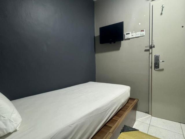 Room for rent in Country Heights Damansara, Kuala Lumpur
