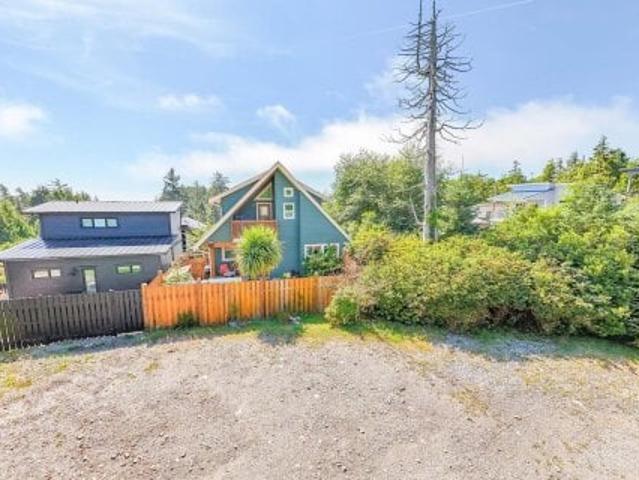 Land for sale in Clayoquot, British Columbia