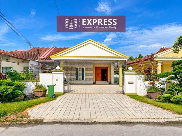 Residential House for sale in Miri, Bahagian Miri