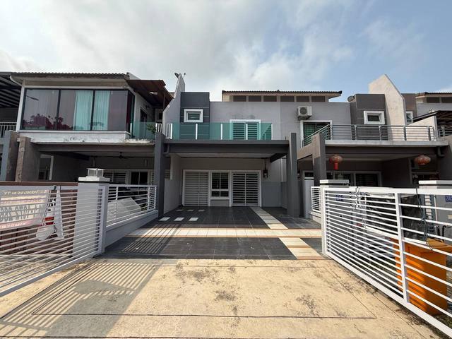 Terraced House for sale in Bandar Sri Sendayan, Seremban