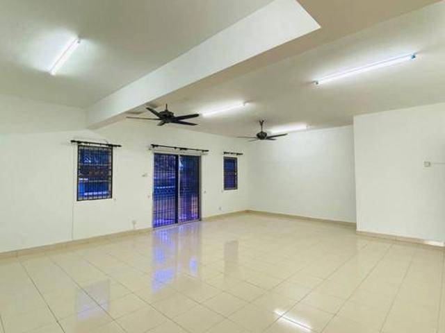 Terraced House for sale in Tanjong Sepat, Selangor