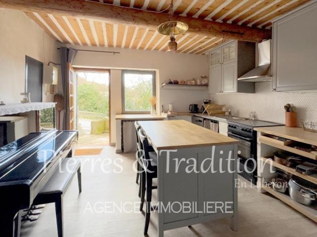 Maison vente à Apt, Saint-martin-de-castillon