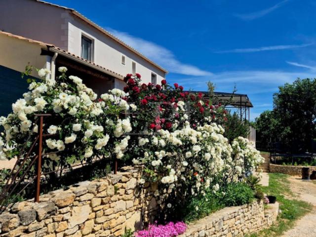 Maison vente à Apt, Saint-martin-de-castillon