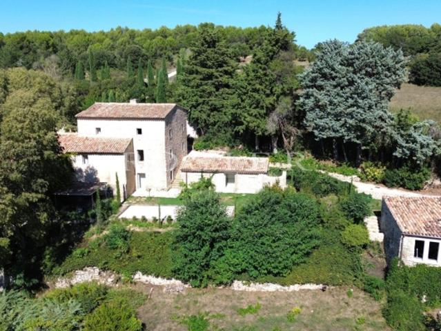 Maison vente à Apt, Ménerbes
