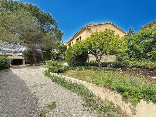 Maison vente à Apt, Provence-Alpes-Côte d'Azur