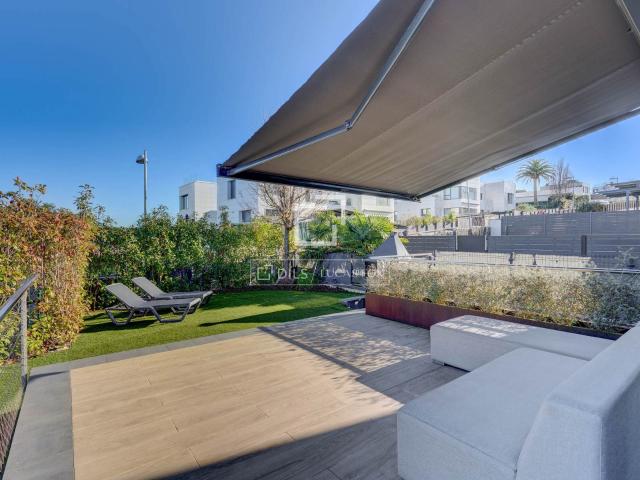 Casa en venta en Mendebaldea, Donostia-san Sebastián