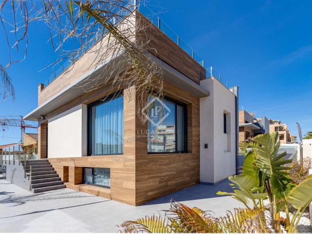 Casa en venta en Valencia, La Mata