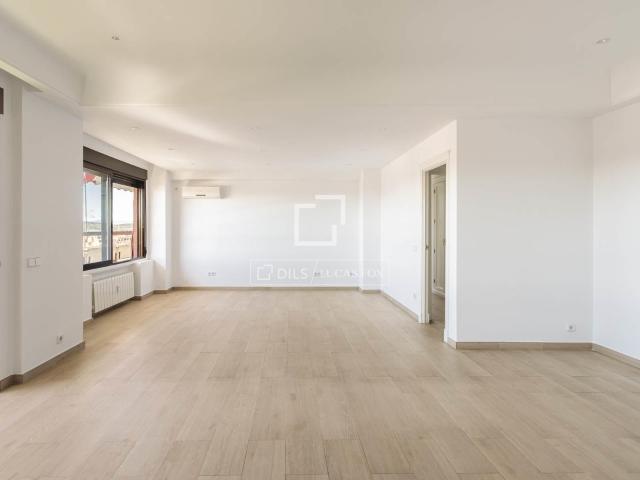Apartamento en venta en Moncloa-Aravaca, Madrid