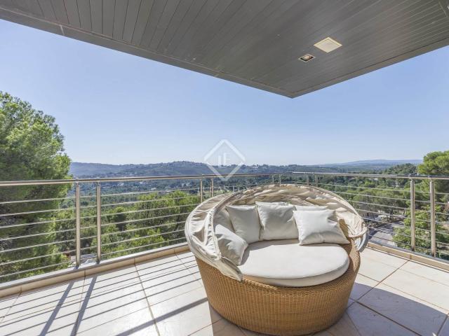 Casa en venta en Chiva, Valencia