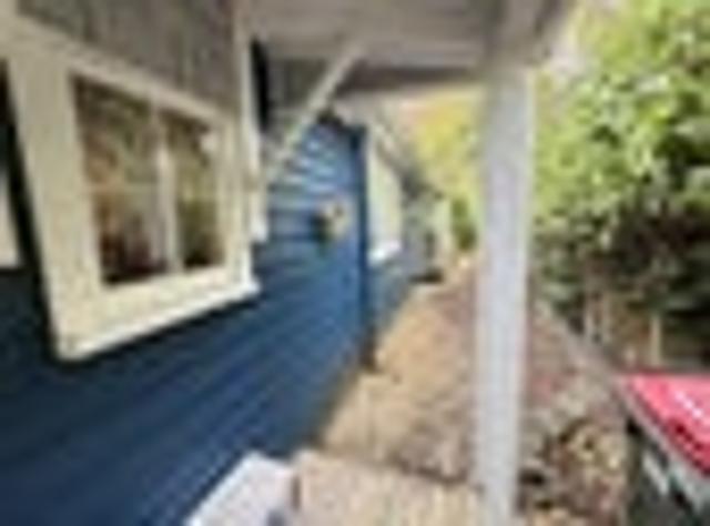 House for rent in Paremoremo