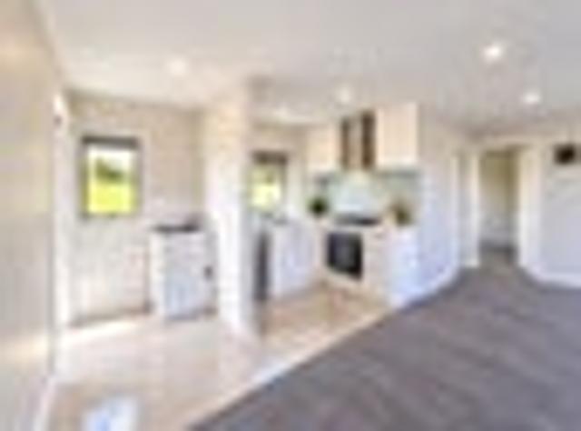 House for rent in Paremoremo, Oroua County