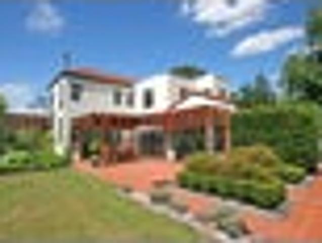 House for rent in Paremoremo, Oroua County