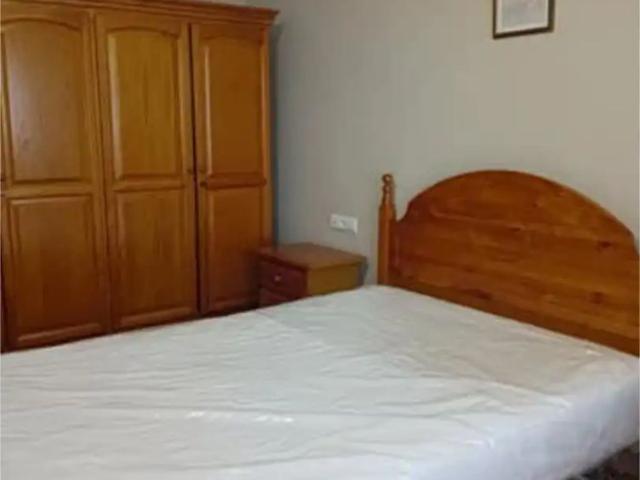 Apartamento en alquiler en Zona 1 (el Valle y Dehesa de la Villa), Lucena