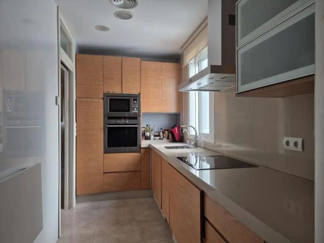 Apartamento en alquiler en Zona 2 (Centro y San Francisco), Lucena