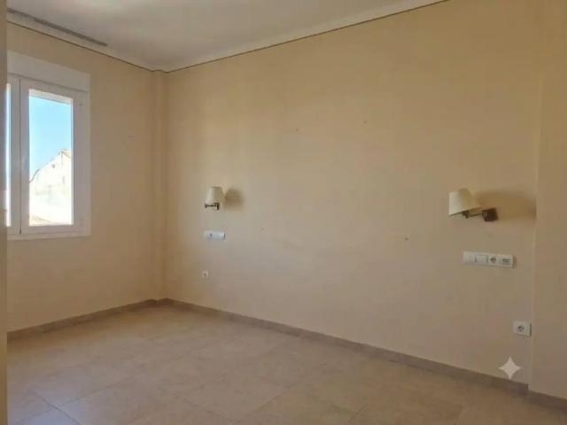 Apartamento en alquiler en Zona 2 (Centro y San Francisco), Lucena