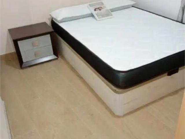 Apartamento en alquiler en Zona 2 (Centro y San Francisco), Lucena