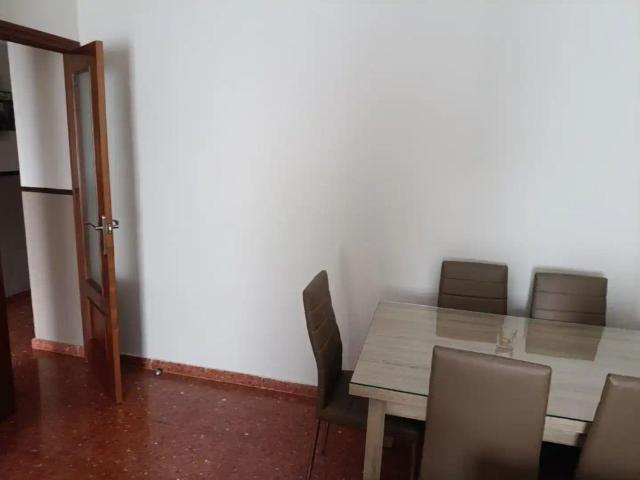 Apartamento en alquiler en Lucena, Andalucía