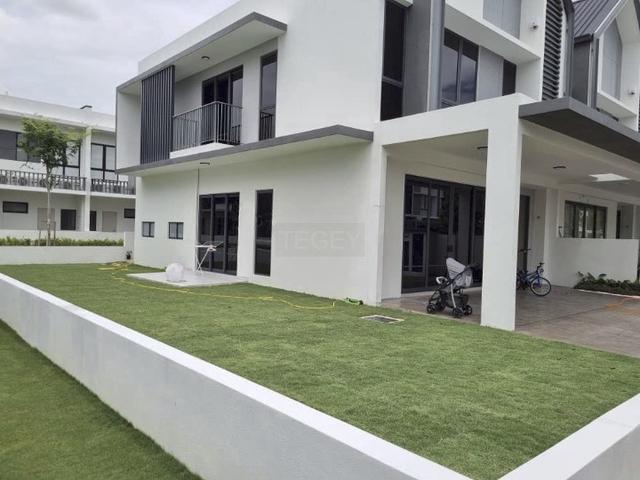Terraced House for rent in Alam Impian, Selangor