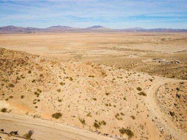Land for sale in Lucerne Valley