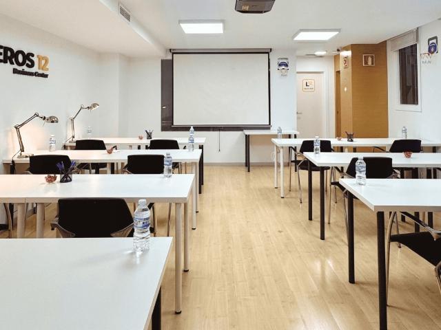 Oficina en alquiler en Diputació, l'Alacantí