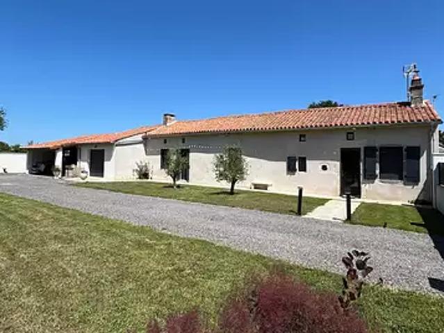 Maison vente à Luchapt