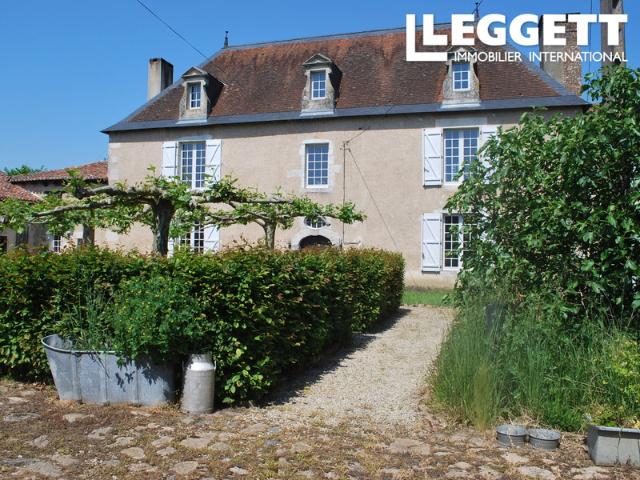 Maison vente à Montmorillon, Luchapt