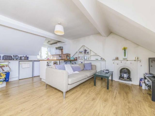 Apartment for rent in London Borough of Wandsworth, Greater London